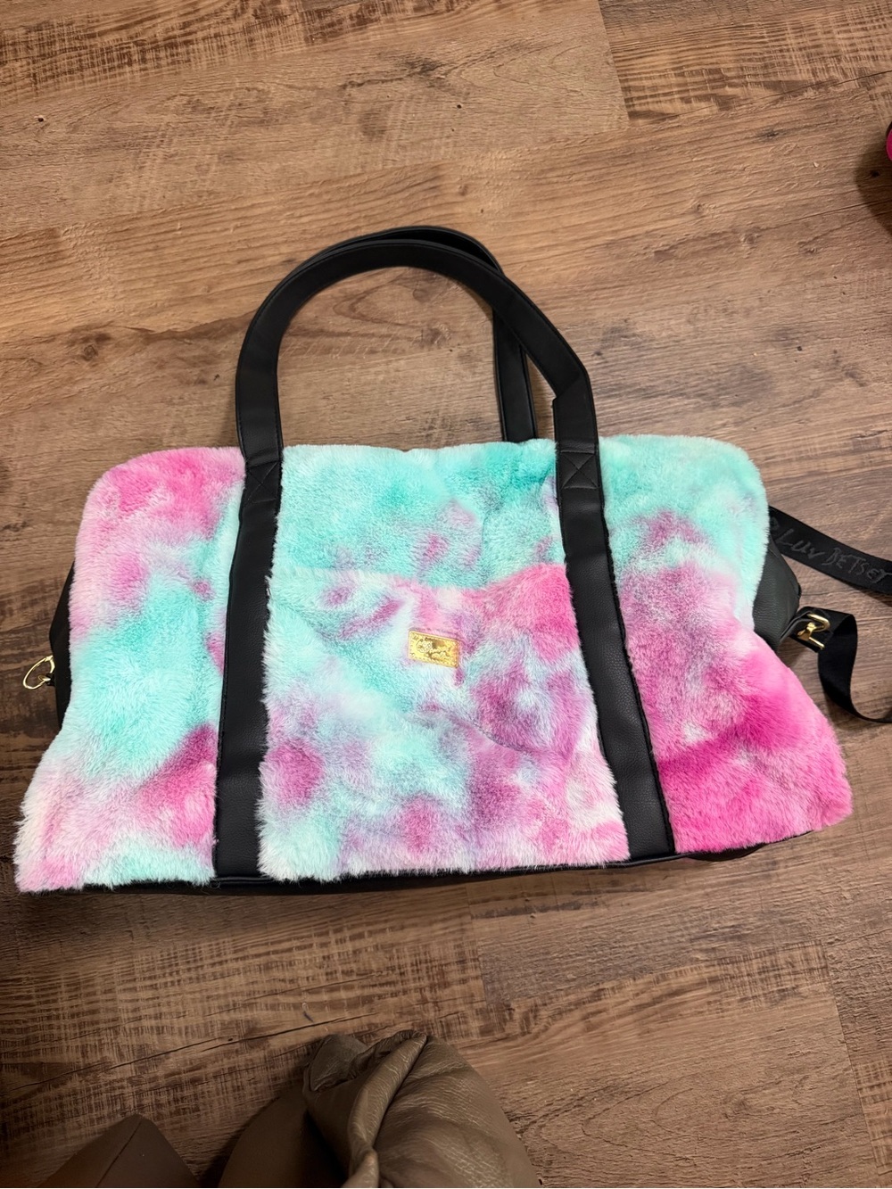 Faux Fur Pastel Tie-Dye Tote Bag with Black Straps and matching Wristlet.